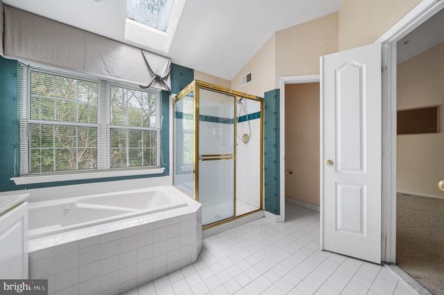 7761 HERITAGE FARM DR, Montgomery Village, MD 20886