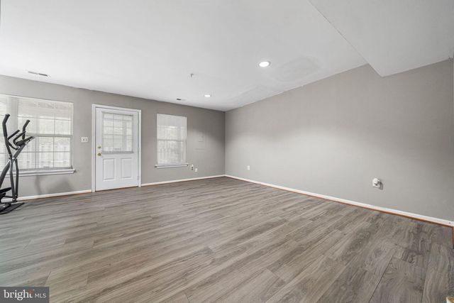 7761 HERITAGE FARM DR, Montgomery Village, MD 20886