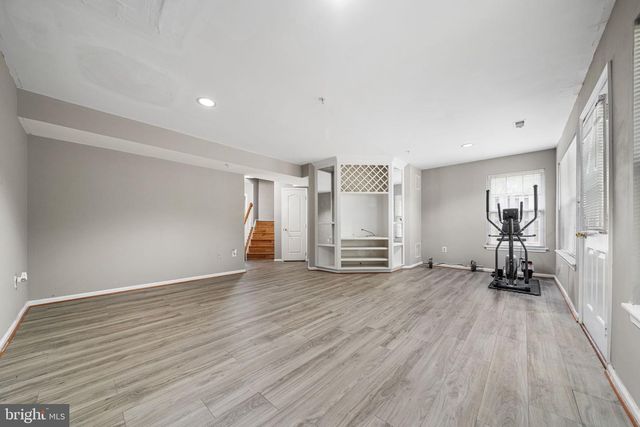 7761 HERITAGE FARM DR, Montgomery Village, MD 20886