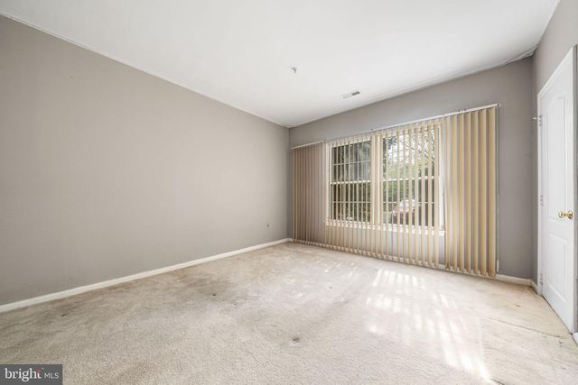 7761 HERITAGE FARM DR, Montgomery Village, MD 20886