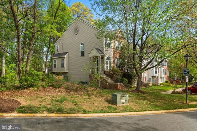 7761 HERITAGE FARM DR, Montgomery Village, MD 20886
