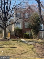 7761 HERITAGE FARM DR, Montgomery Village, MD 20886