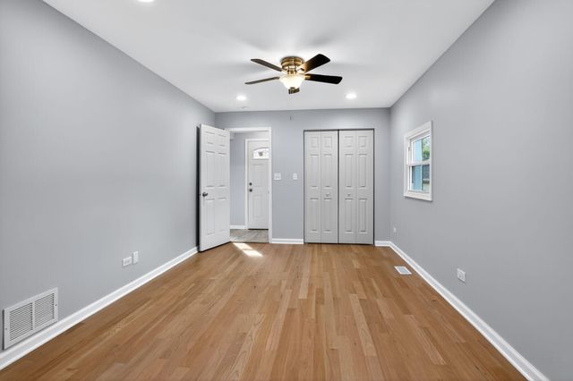 8318 Howard Avenue, Munster, IN 46321