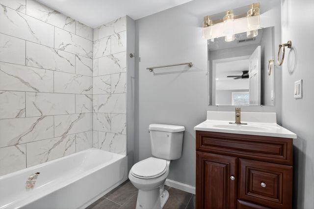 8318 Howard Avenue, Munster, IN 46321
