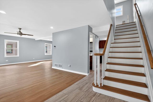 8318 Howard Avenue, Munster, IN 46321