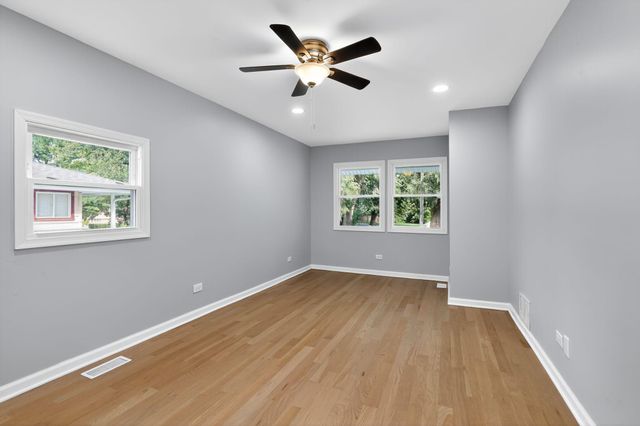 8318 Howard Avenue, Munster, IN 46321