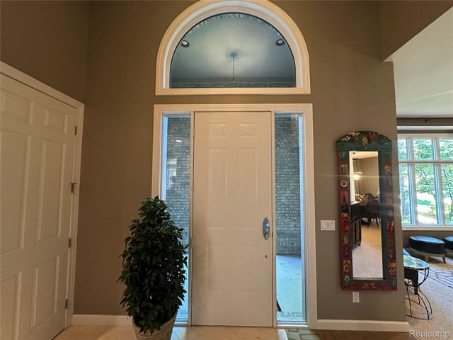 9112 Roger Scott, Hamburg Township, MI 48116