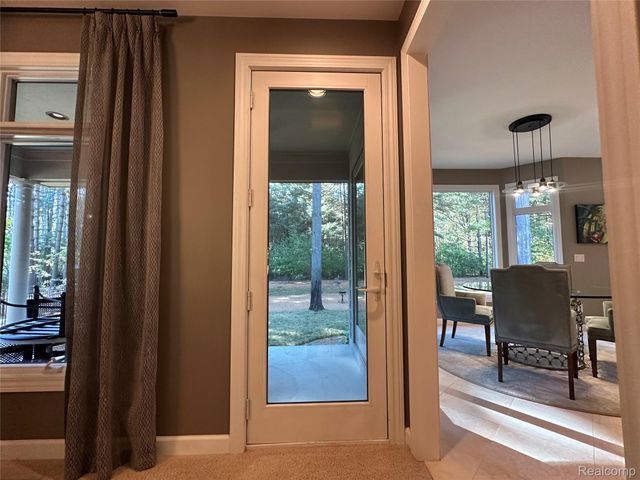 9112 Roger Scott, Hamburg Township, MI 48116