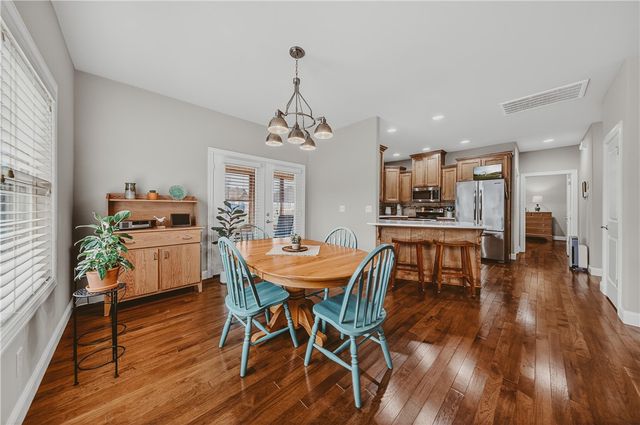 505 NW J Street, Bentonville, AR 72712