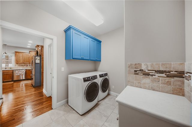 505 NW J Street, Bentonville, AR 72712