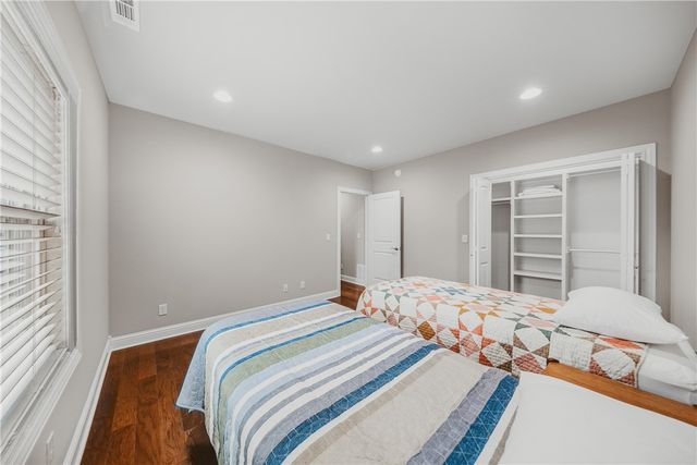 505 NW J Street, Bentonville, AR 72712