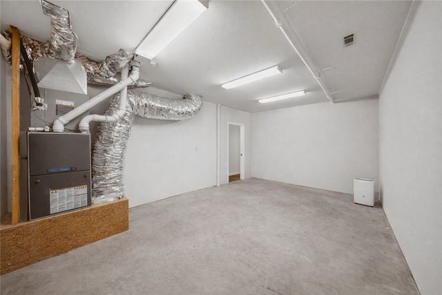 505 NW J Street, Bentonville, AR 72712