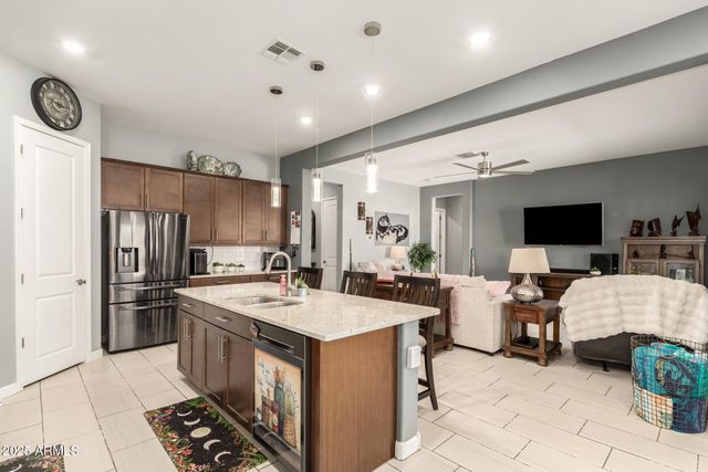 21516 E PECAN Court, Queen Creek, AZ 85142