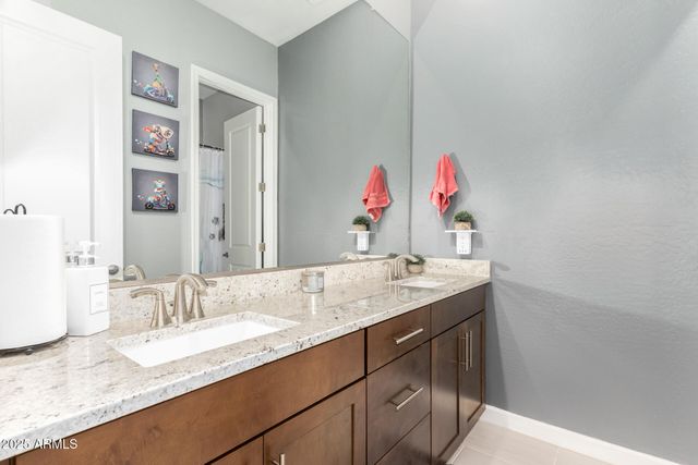 21516 E PECAN Court, Queen Creek, AZ 85142