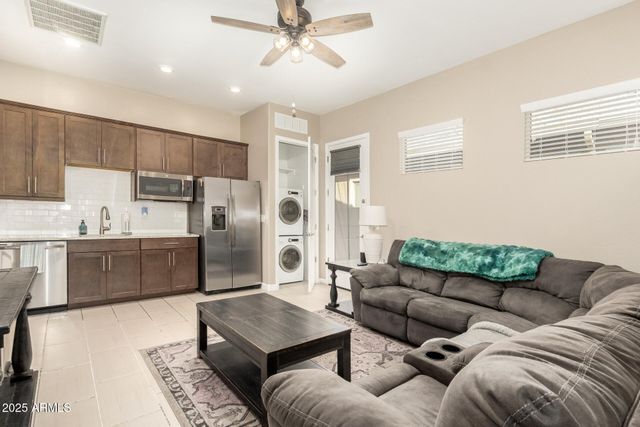 21516 E PECAN Court, Queen Creek, AZ 85142