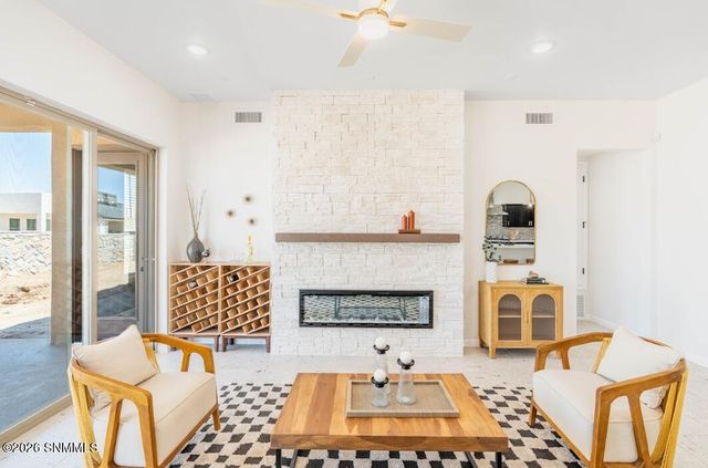 784 Basha Arc, Las Cruces, NM 88005