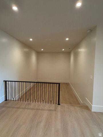 1549 E PATTERSON LN, Draper, UT 84020