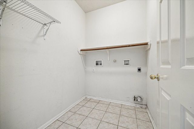 119 Lissa Lane, Sugar Land, TX 77479