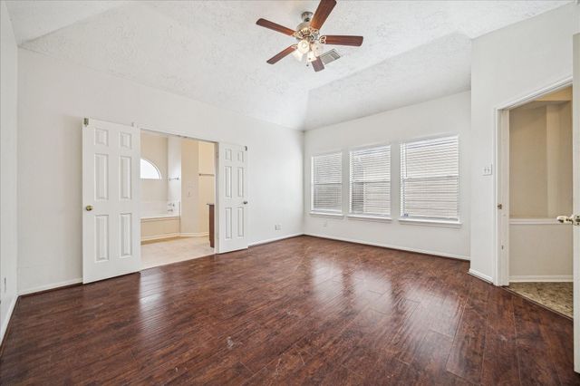 119 Lissa Lane, Sugar Land, TX 77479