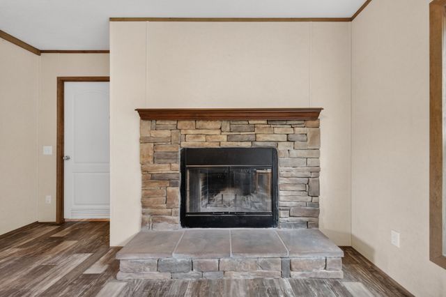 155 Earls Rd, Dover, TN 37058