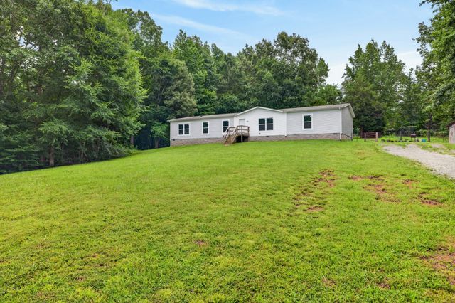 155 Earls Rd, Dover, TN 37058