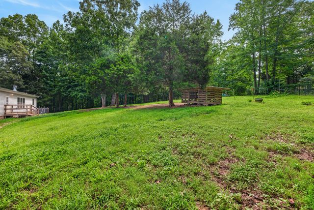 155 Earls Rd, Dover, TN 37058