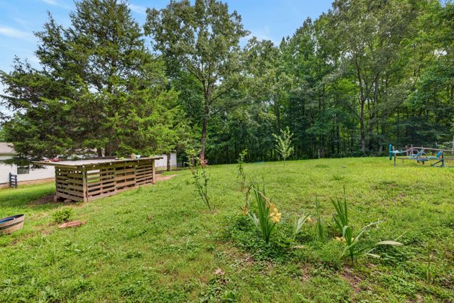 155 Earls Rd, Dover, TN 37058