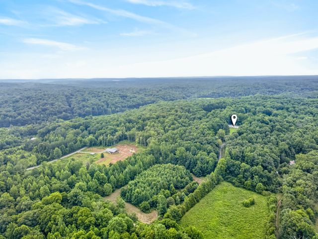 155 Earls Rd, Dover, TN 37058