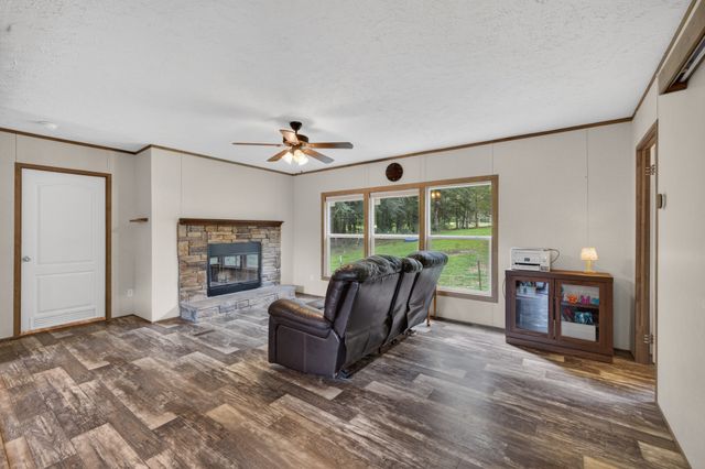 155 Earls Rd, Dover, TN 37058