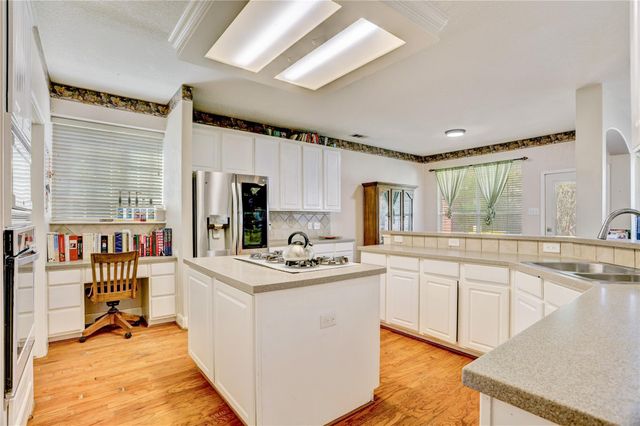 1505 Maple Leaf Court, Pearland, TX 77581