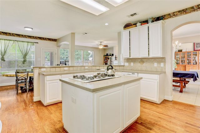 1505 Maple Leaf Court, Pearland, TX 77581