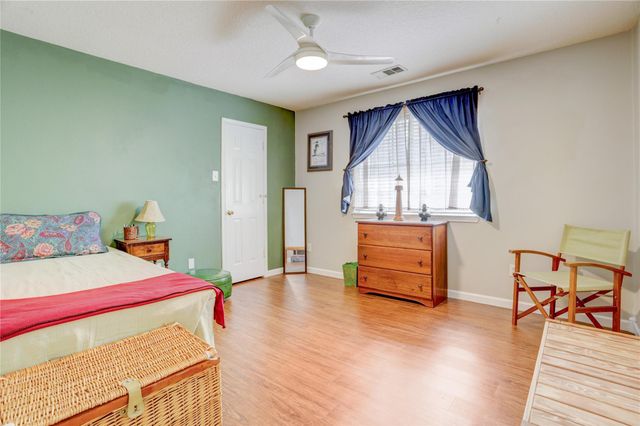 1505 Maple Leaf Court, Pearland, TX 77581