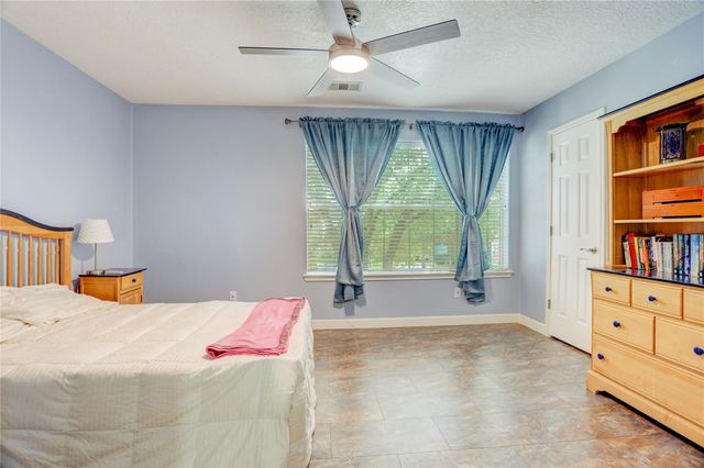 1505 Maple Leaf Court, Pearland, TX 77581