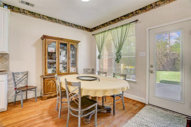 1505 Maple Leaf Court, Pearland, TX 77581