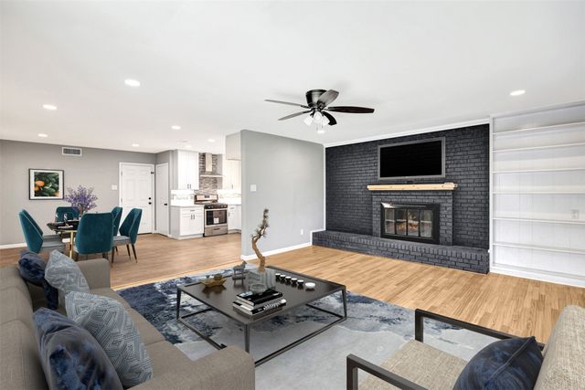 1422 Flamingo Lane, Garland, TX 75042