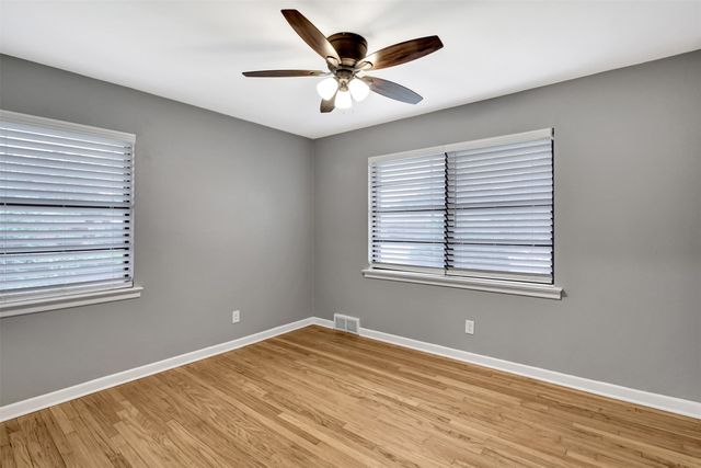 1422 Flamingo Lane, Garland, TX 75042