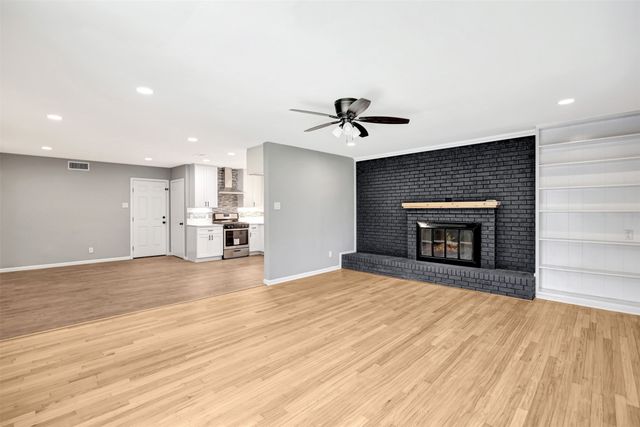 1422 Flamingo Lane, Garland, TX 75042