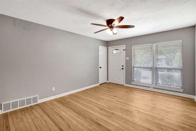 1422 Flamingo Lane, Garland, TX 75042