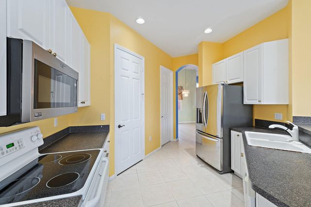317 SW Lake Forest Way, Port St. Lucie, Port St Lucie, FL 34986