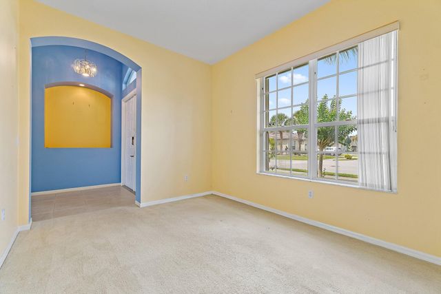 317 SW Lake Forest Way, Port St. Lucie, Port St Lucie, FL 34986