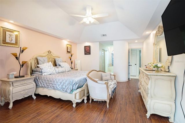 1619 PALACE COURT, Valrico, FL 33594