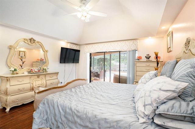 1619 PALACE COURT, Valrico, FL 33594