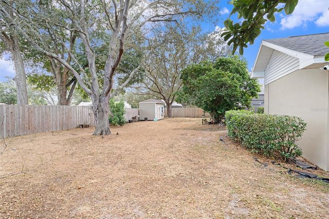 1619 PALACE COURT, Valrico, FL 33594