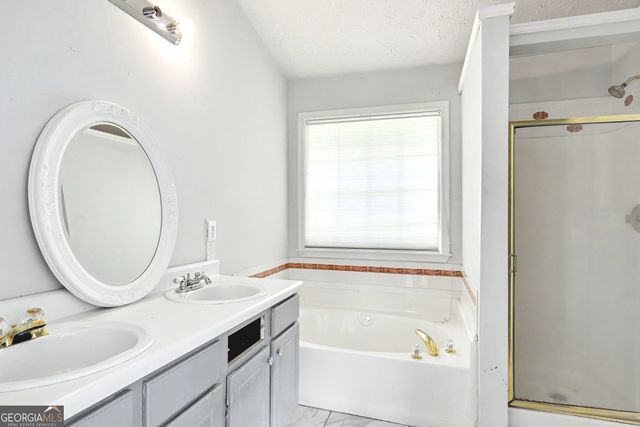 209 Regents Park, Stockbridge, GA 30281