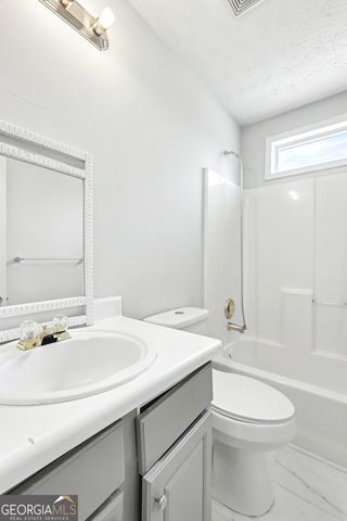 209 Regents Park, Stockbridge, GA 30281