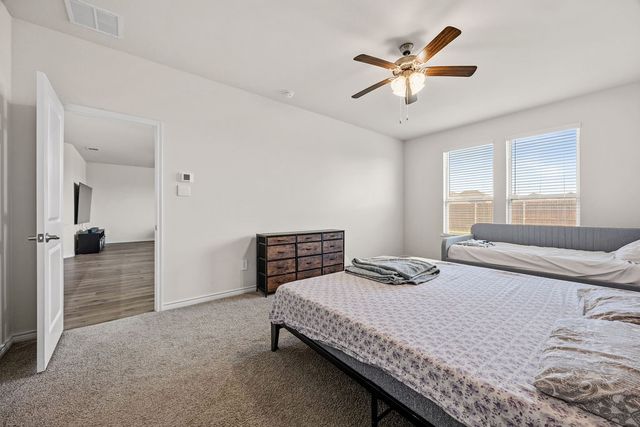 9812 Fall Brook Drive, Aubrey, TX 76227