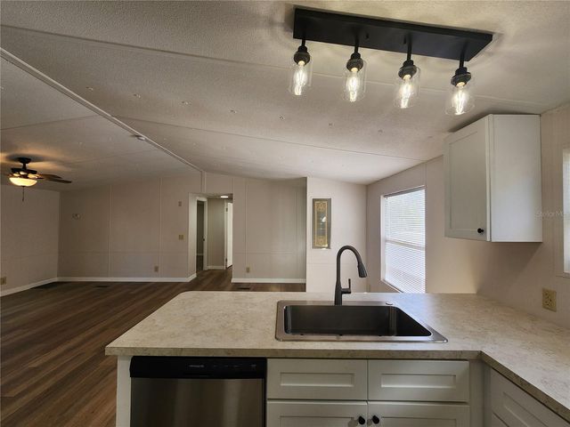 7351 NW 170TH STREET, Trenton, FL 32693