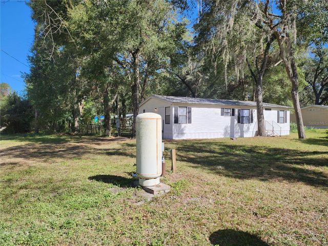 7351 NW 170TH STREET, Trenton, FL 32693