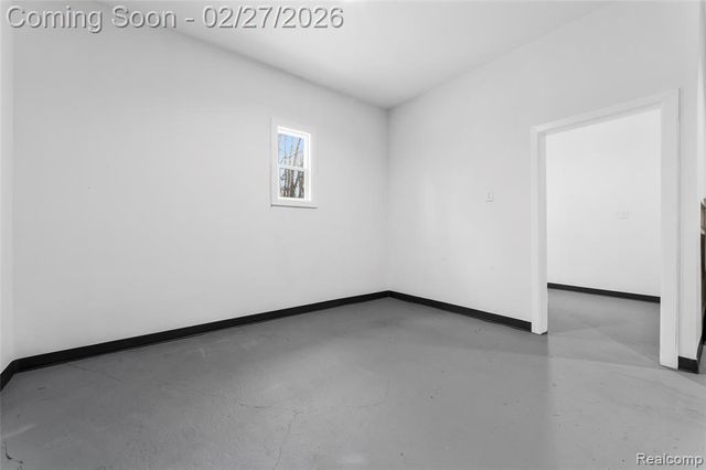 13515 Lenmoore Road, Belleville, MI 48111