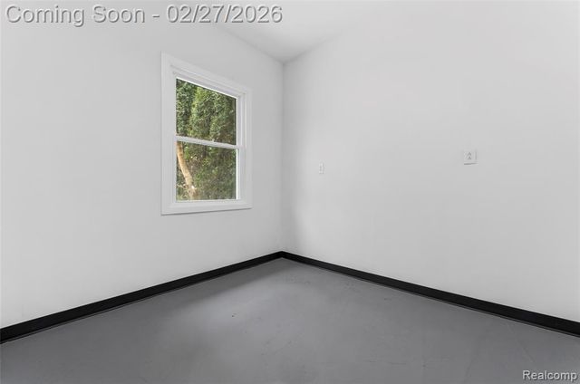 13515 Lenmoore Road, Belleville, MI 48111